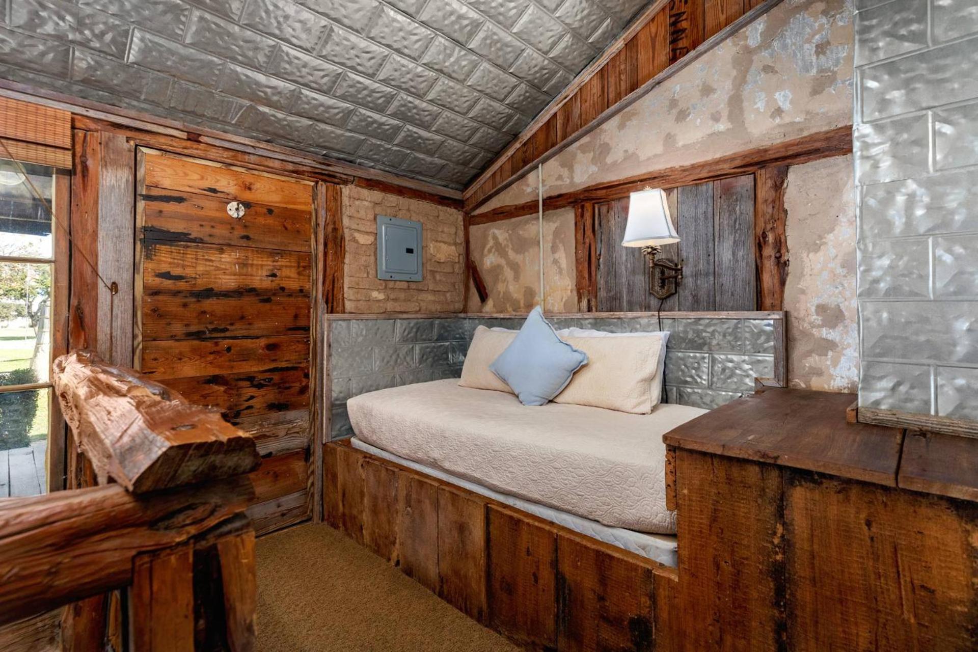 Villa #6 The Root Cellar At Garrison In Gruene New Braunfels Esterno foto