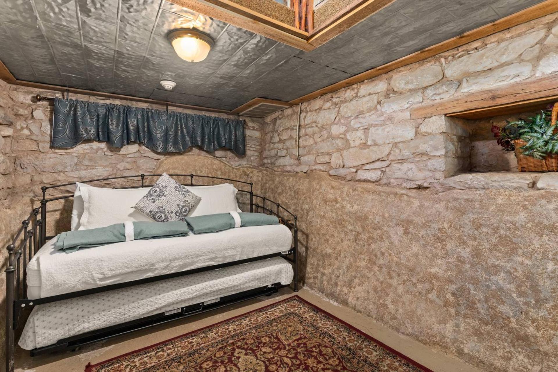 Villa #6 The Root Cellar At Garrison In Gruene New Braunfels Esterno foto